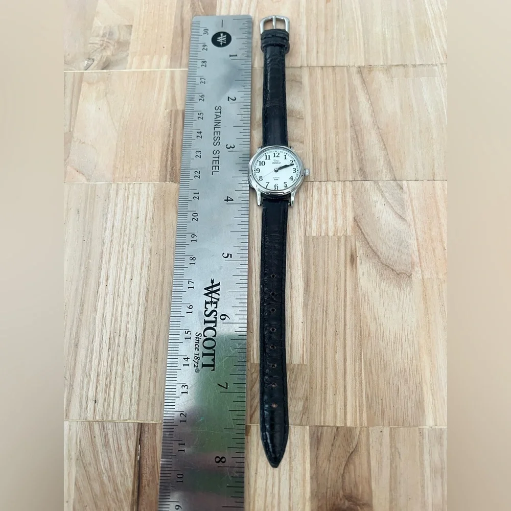 Timex ladies silver tone black leather watch NEW BATTERY
